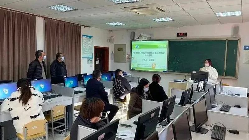 成人高考网上报名和现场确认区别